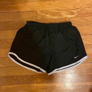 Nike Dri Fit Running Shorts Size L in KIDS Fits like XS-S in women